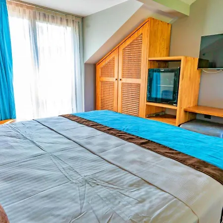 Assos Hunters Hotel-special Class Hotel