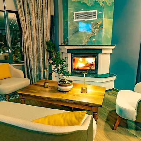 Assos Hunters Hotel-special Class Hotel