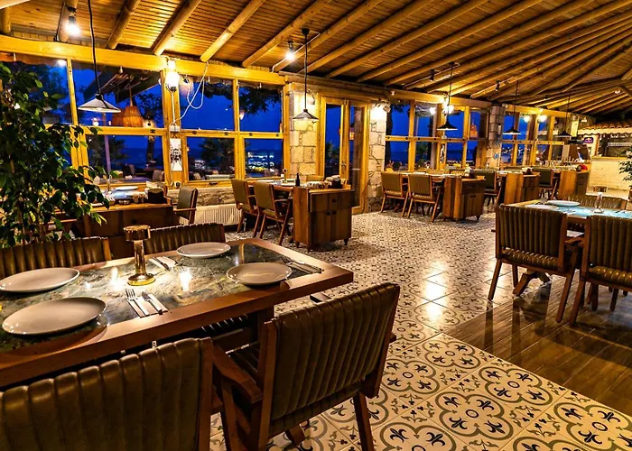 Assos Hunters Hotel-special Class